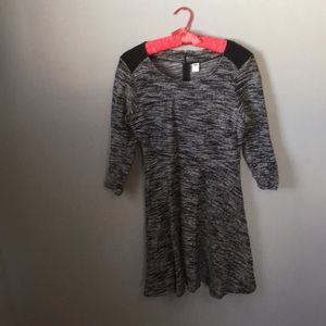 Marled grey three quarter sleeve dress